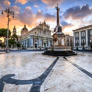 Panzió Valenti, Catania-Fontanarossai nemzetközi repülőtér